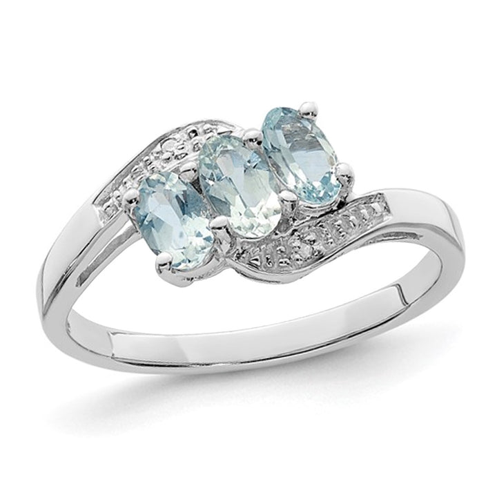 3/5 Carat (ctw) Aquamarine Three-Stone Ring in Sterling Silver Image 1