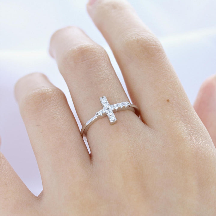 Sterling Silver Band with Cubic Zirconia Cross Dainty Ring Image 4