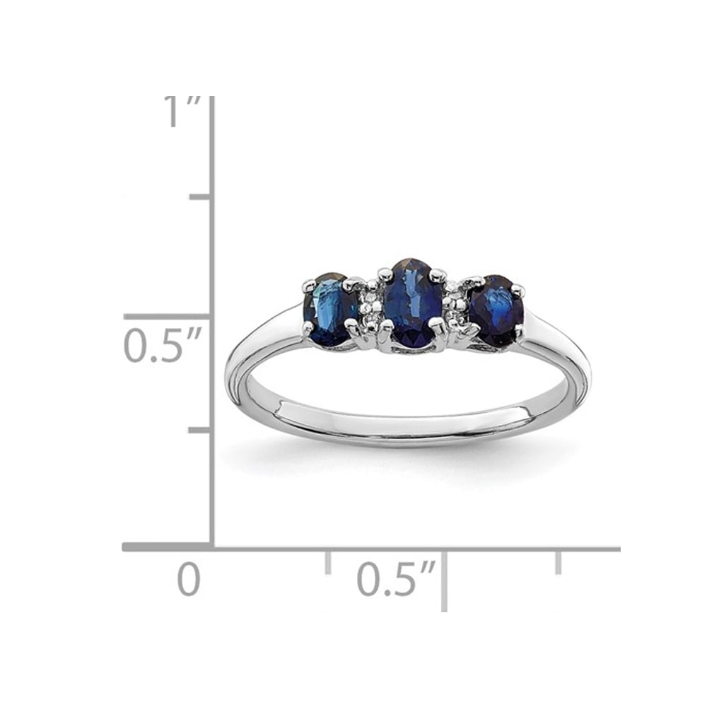 4/5 Carat (ctw) Three-Stone Blue Sapphire Ring in Sterling Silver Image 2