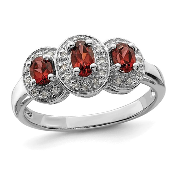 3/5 Carat (ctw) Three Stone Garnet Ring in Sterling Silver Image 1