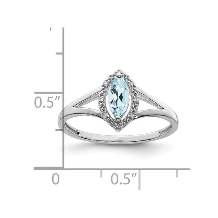 1/5 Carat (ctw) Marquise-Cut Aquamarine Ring in Sterling Silver Image 2