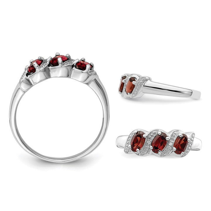 3/4 Carat (ctw) Three-Stone Garnet Ring in Sterling Silver Image 4