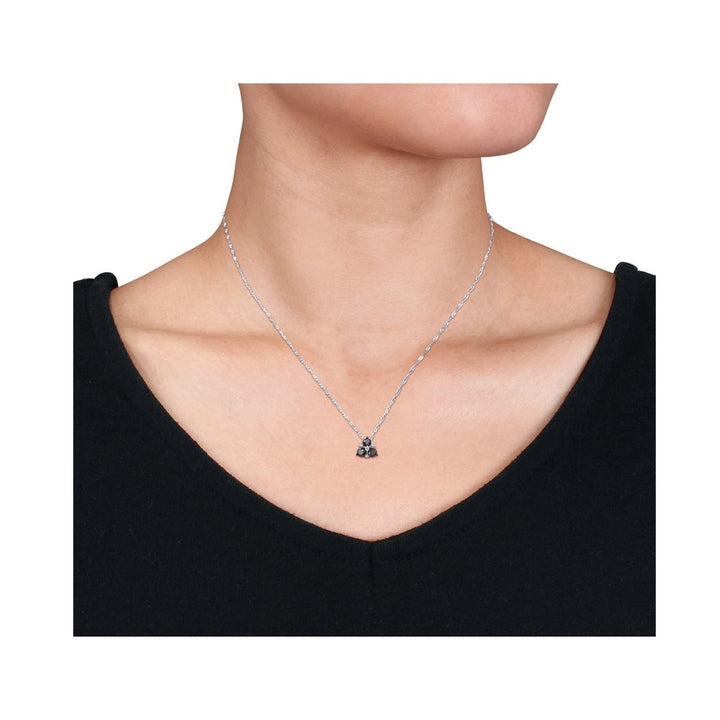 1.50 Carat (ctw) Black and White Diamond Pendant Necklace in10K White Gold with Chain Image 3