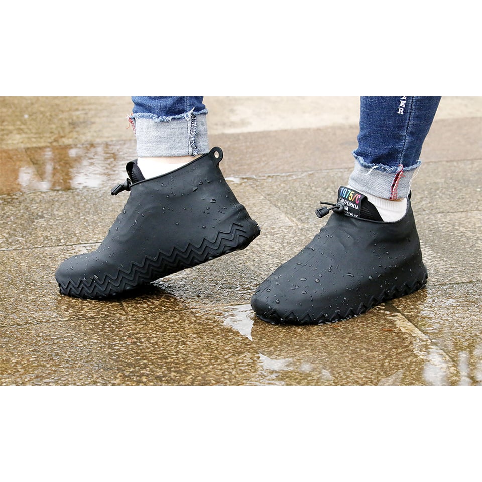 EI Contente Eira Waterproof Silicone Shoe Covers - Black S Image 1