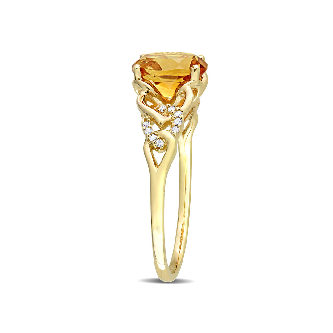 1.10 Carat (ctw) Oval Madeira Citrine Ring in 10K Yellow Gold with Accent Diamonds Image 2