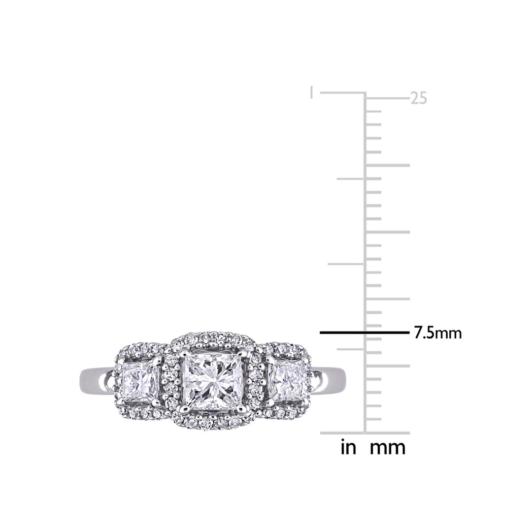 1.00 Carat (ctw H-II2-I3) Three-Stone Princess-Cut Diamond Engagement Ring in 10K White Gold Image 3
