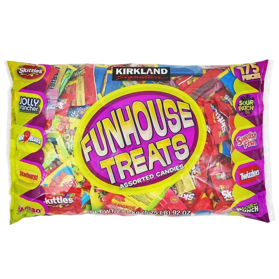 Kirkland Signature Funhouse Treats Variety Pack 92 Ounce Bag (175 Pieces) Image 1