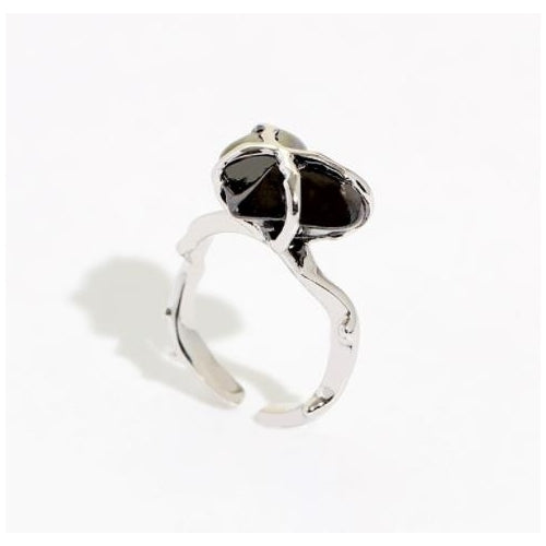 Metal wind love glass Gem Heart Ring Image 1