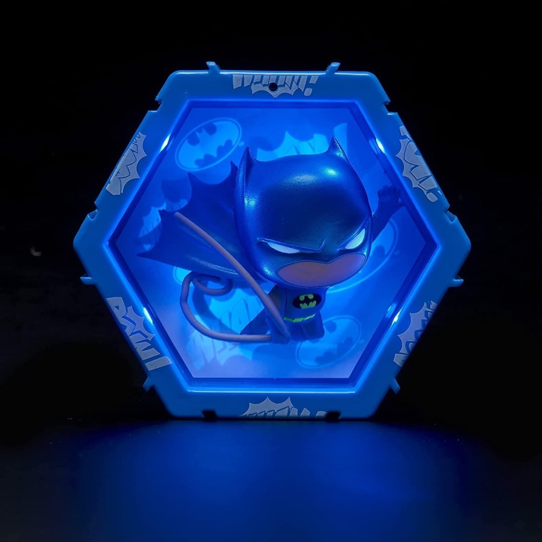 WOW Pods Batman Metallic Swipe Light-Up DC Comics Superhero Connect Figure Collectible Image 3