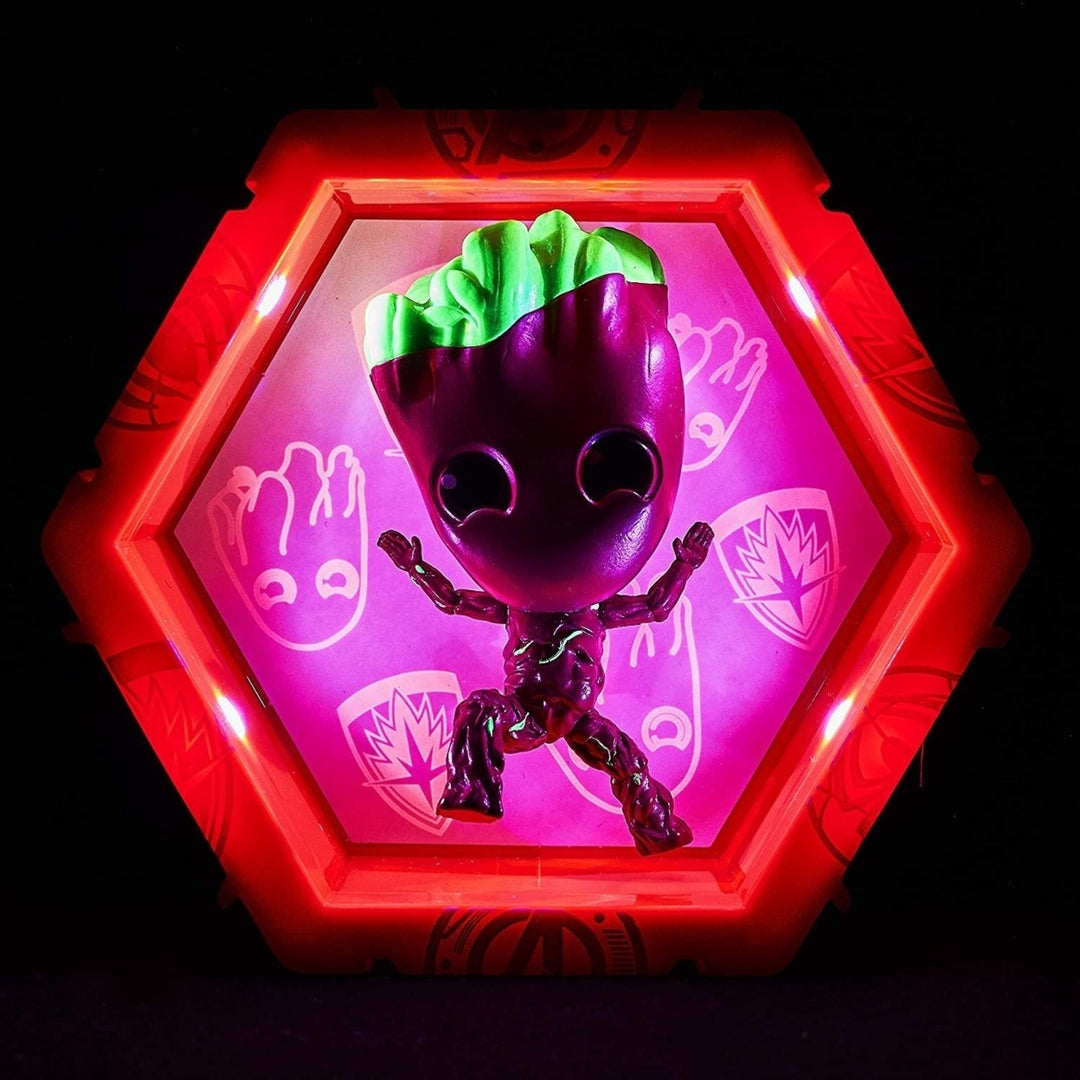 WOW Pods Marvel Avengers Groot Light-Up Figure Connectable Collectible WOW! Stuff Image 3