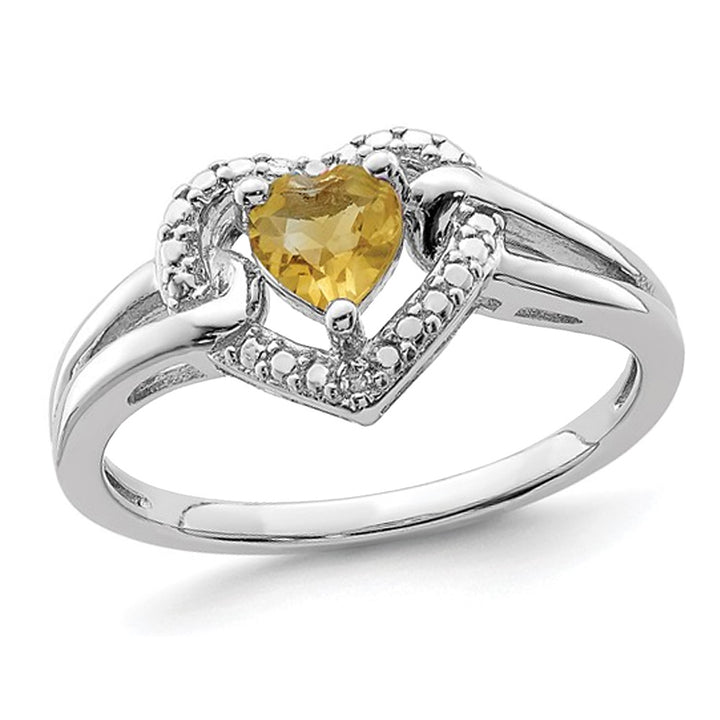 2/5 Carat (ctw) Whiskey Quartz Heart Ring in Sterling Silver Image 1