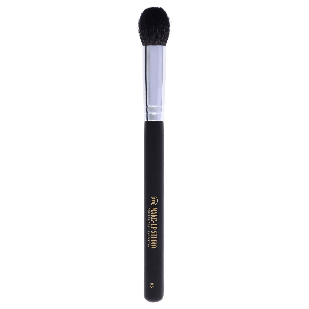 Blusher Brush Compact - 05 by Make-Up Studio for Women 1 Pc Brush Image 1