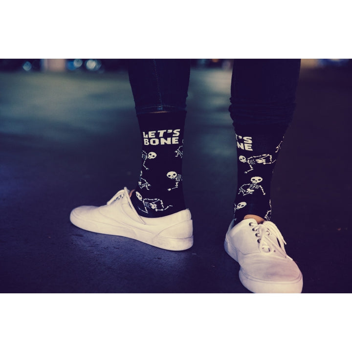 Womens Lets Bone Socks Funny Halloween Party Skeleton Graphic Novelty Vintage Footwear Image 8