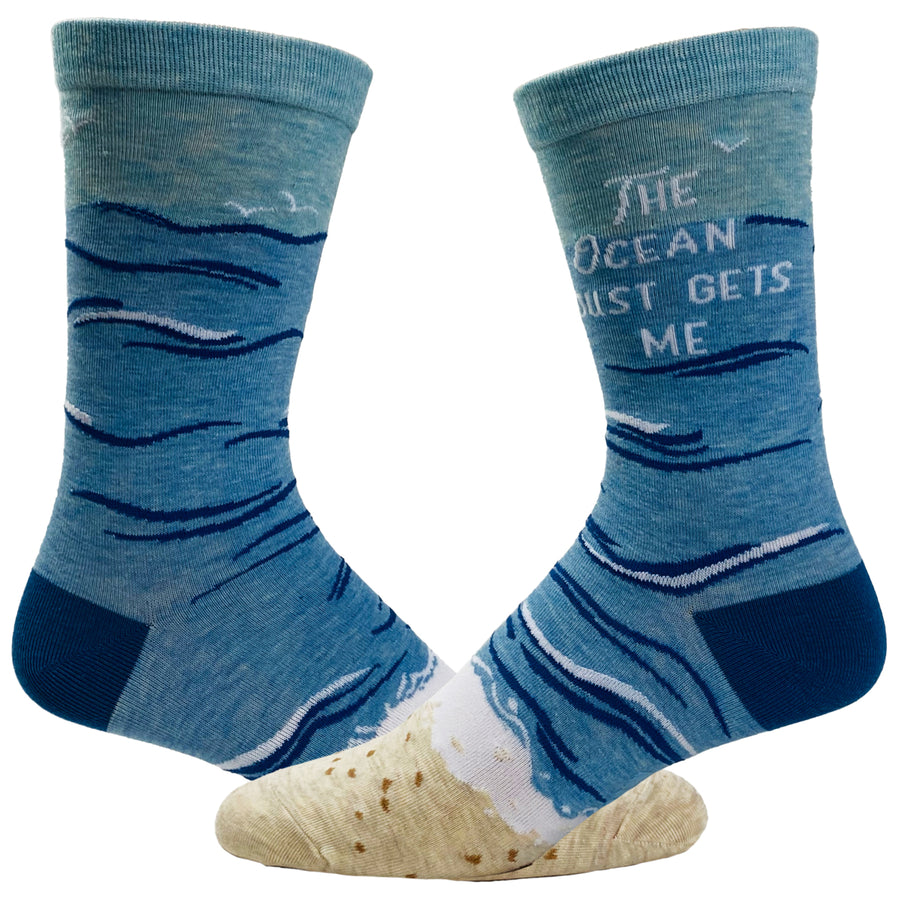 Womens The Ocean Just Gets Me Socks Funny Beach Vacation Boating Novelty Footwear Image 1