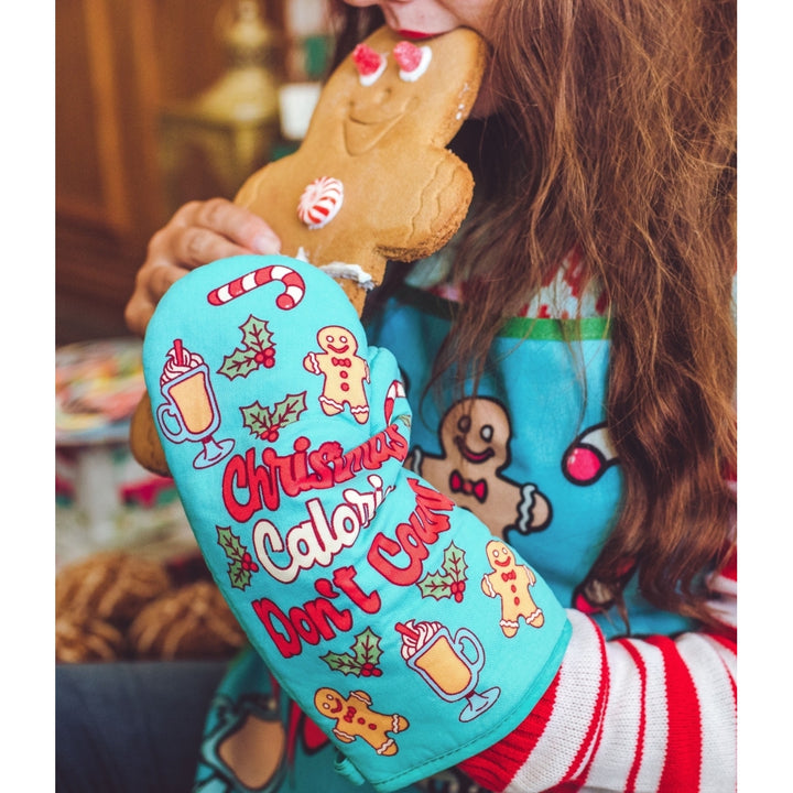 Christmas Calories Dont Count Oven Mitt Funny Holiday Baking Gingerbread Kitchen Glove Image 4