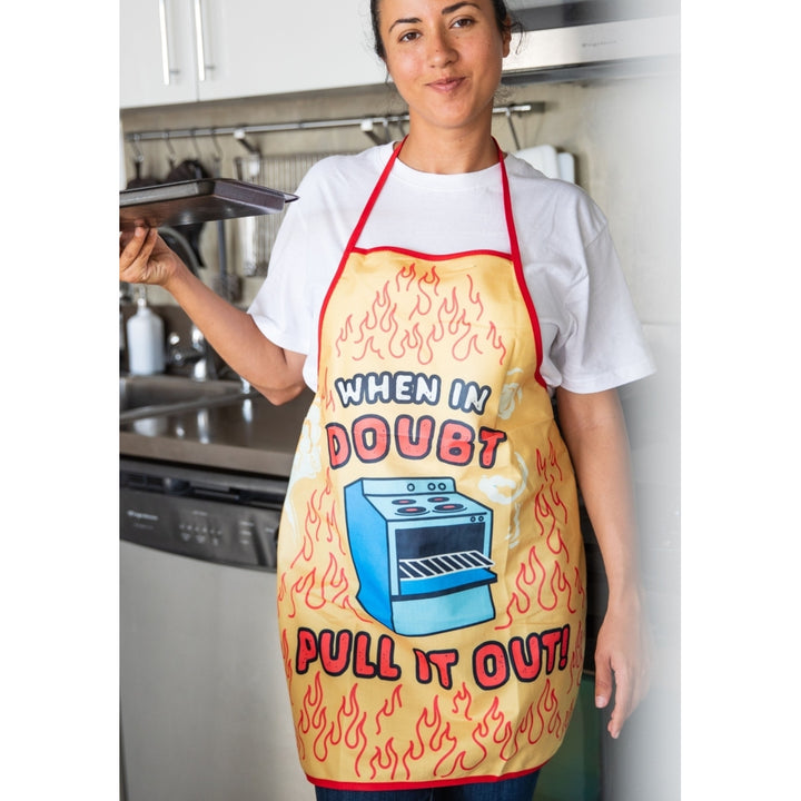 When In Doubt Pull It Out Apron Funny Oven Baking Cooking Graphic Kitchen Smock Image 4