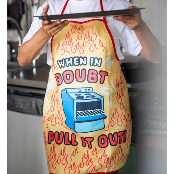 When In Doubt Pull It Out Apron Funny Oven Baking Cooking Graphic Kitchen Smock Image 4