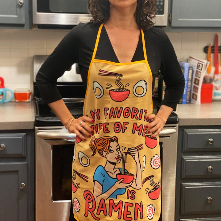 My Favorite Type Of Men Is Ramen Funny Noodles Graphic Novelty Kitchen Smock Image 2