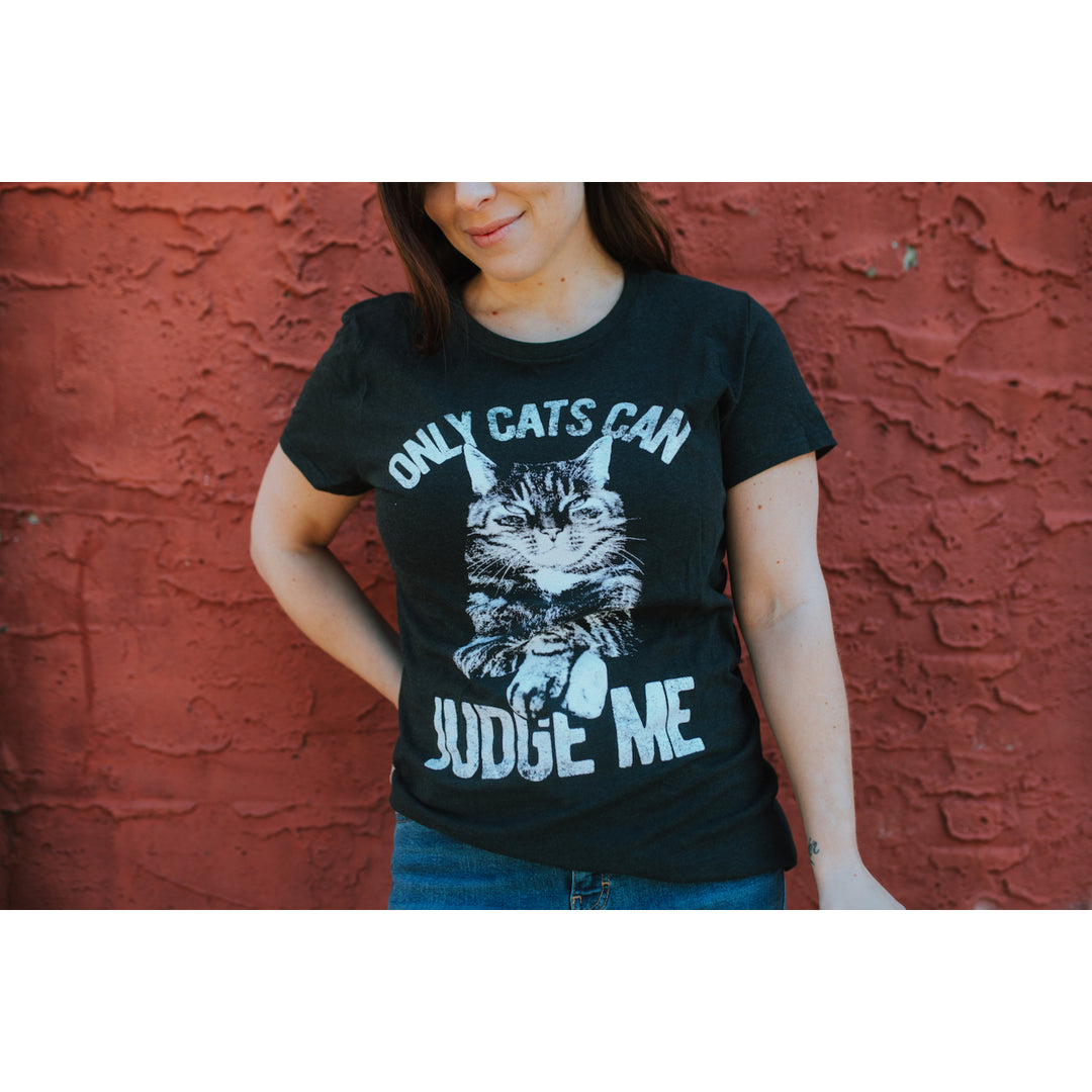 Womens Only Cats Can Judge Me T shirt Funny Cute Pet Mom Kitty Owner Graphic Image 4