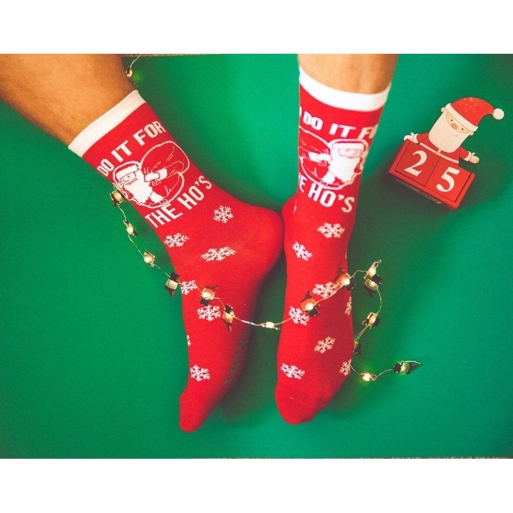 Mens I Do It For The Hos Socks Funny Christmas Santa Claus Innuendo Graphic Novelty Footwear Image 7