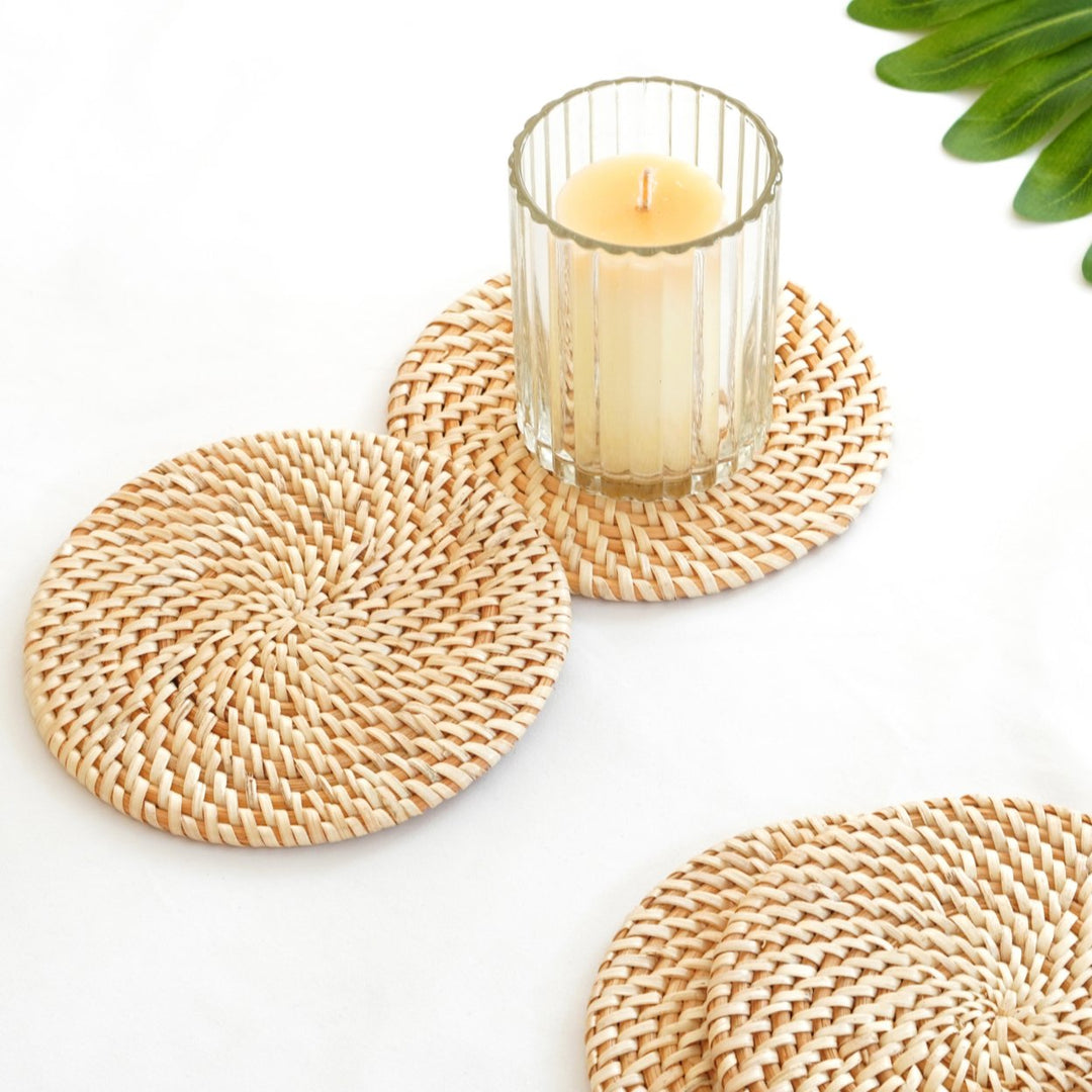 Set of 4 Round Natural Woven Rattan Placemats for Kitchen Dining Decor Image 8