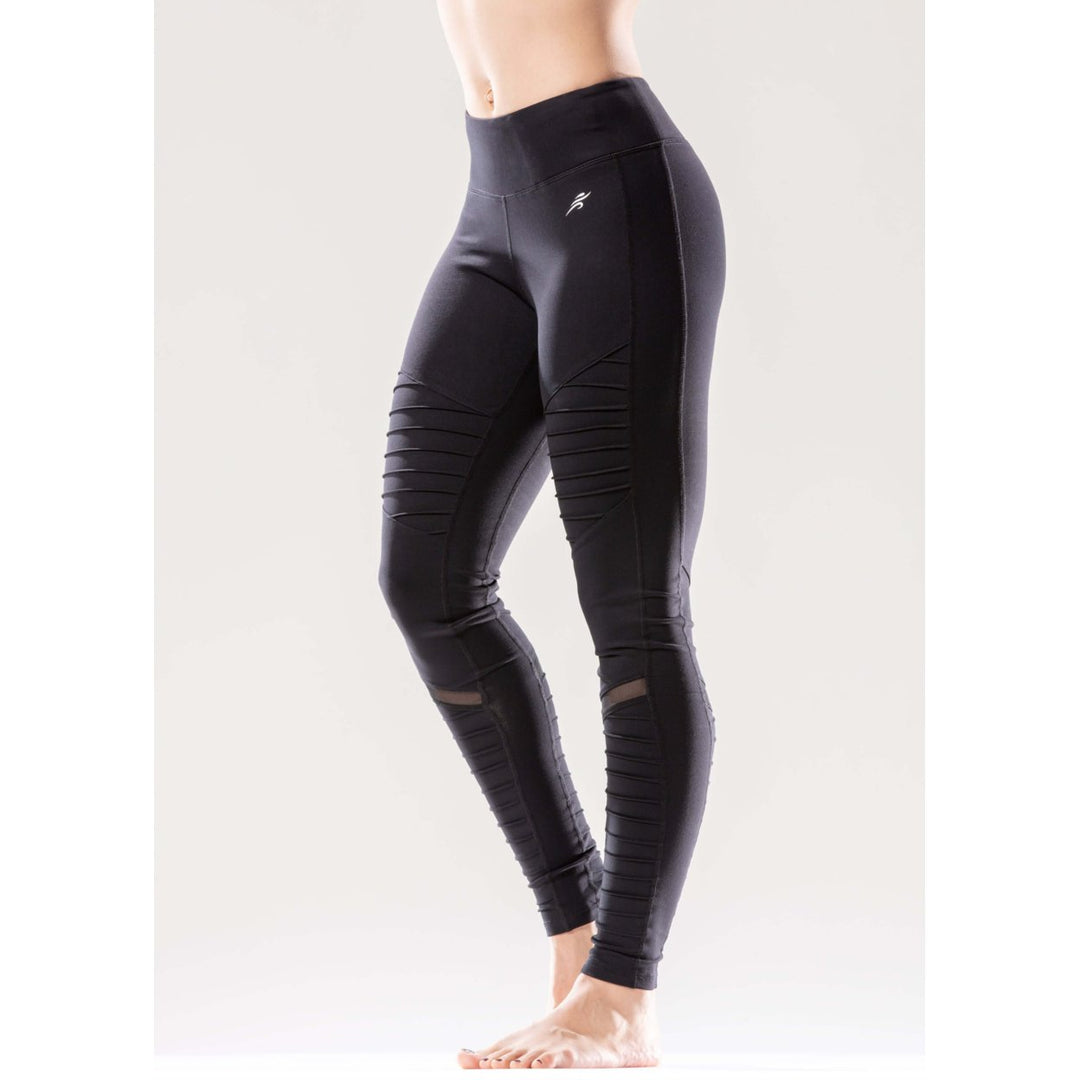 Athletique Low-Waisted Ribbed Leggings High Compression Hidden Pocket Mesh Panels Image 1