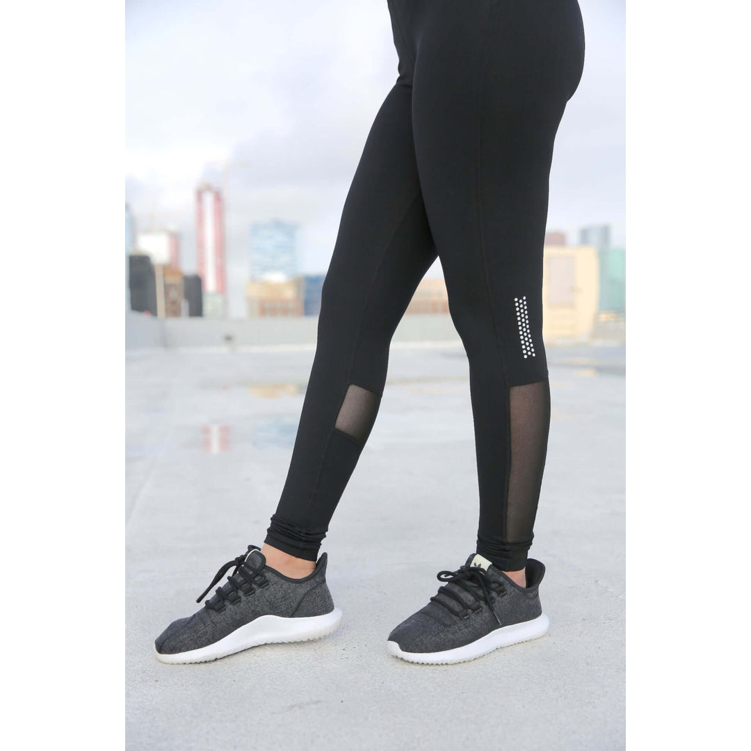 Energique Athletic Leggings with Reflective Strips and Mesh Panels Image 8