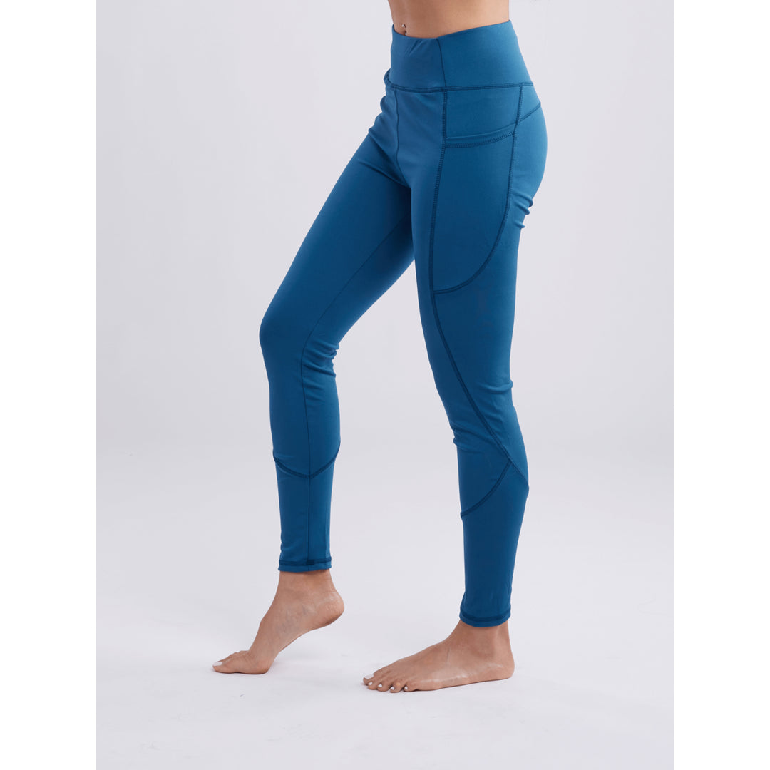 High-Waisted Classic Gym Leggings with Side Pockets Image 4