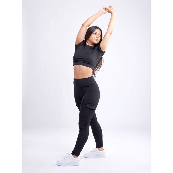 High-Waisted Leggings with Side Cargo Pockets Image 10