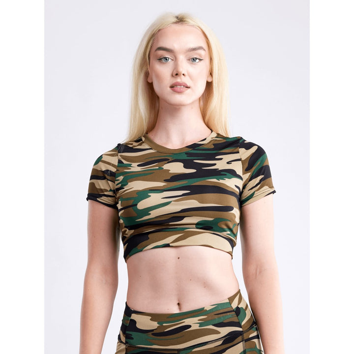 Short-Sleeve Crop Top Image 2