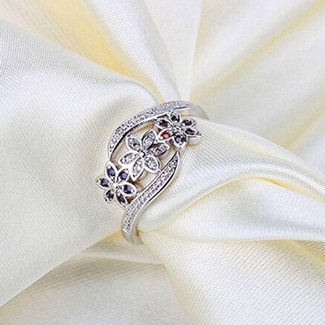 Ring Silver Plated Flowers Design Cubic Zirconia Inlaid Shiny Fashion Women Ring for Wedding Image 2