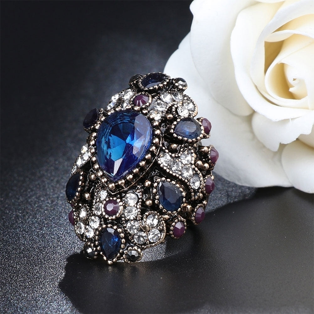 Fashion Shiny Rhinestone Punk Women Finger Ring Statement Jewelry Party Gift Image 3