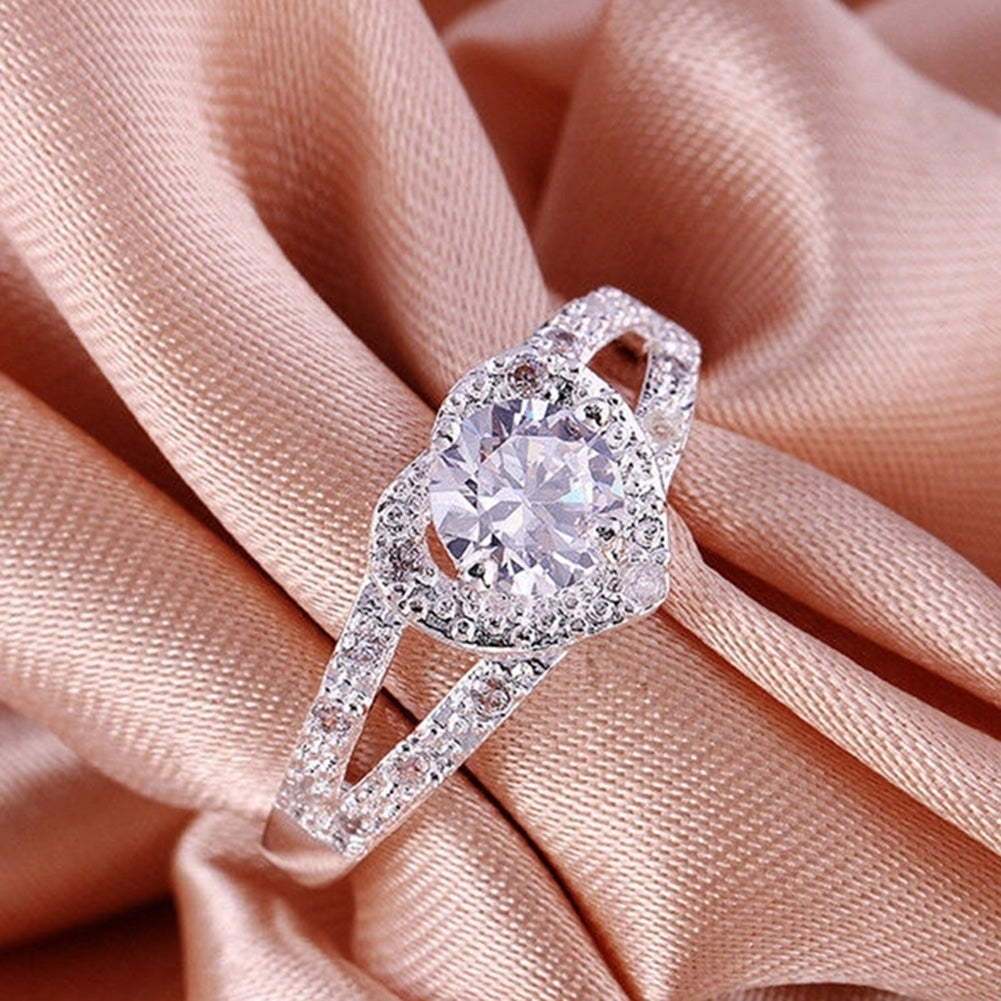 Fashion Women Heart Shape Rhinestone Hollow Band Finger Ring Wedding Jewelry Image 4