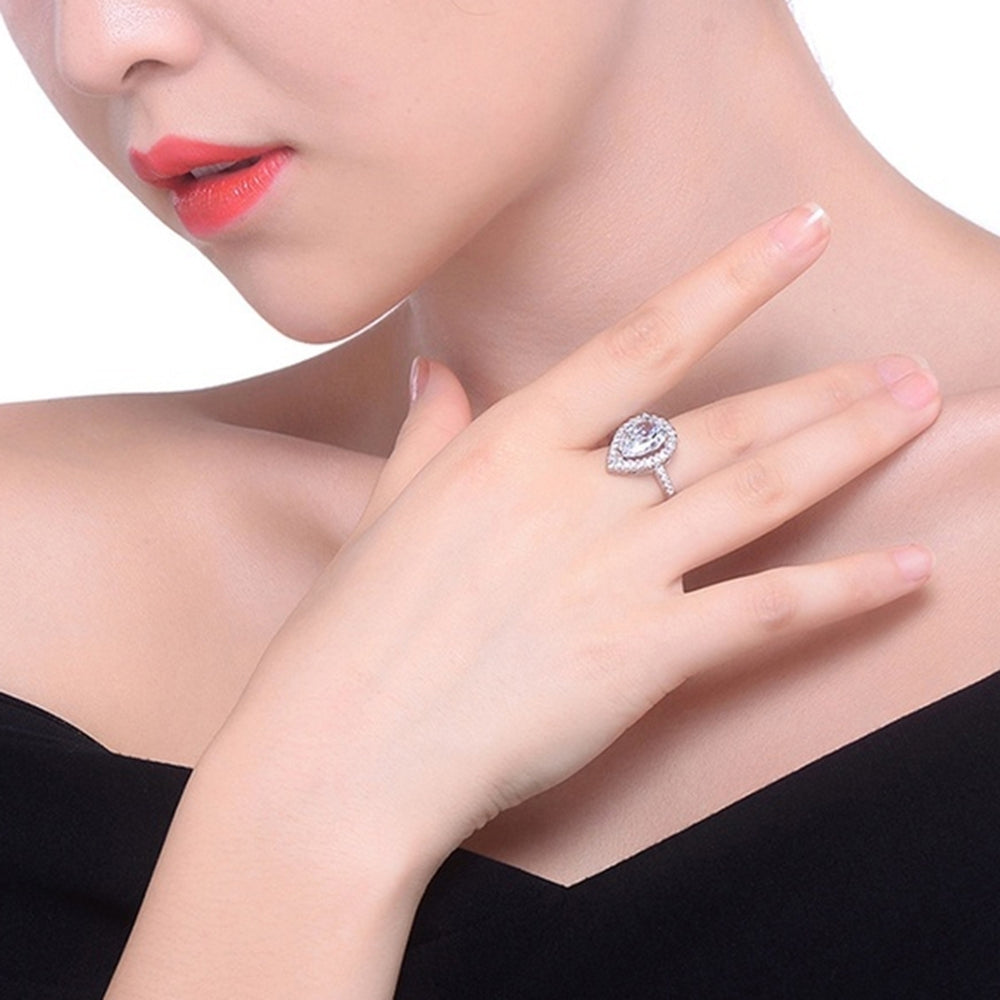 Elegant Women Waterdrop Shape Rhinestone Inlaid Finger Ring Wedding Jewelry Image 2