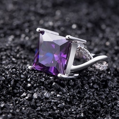 Womens Square Rhinestone Inlaid Engagement Knuckle Ring Fashion Jewelry Gift Image 1