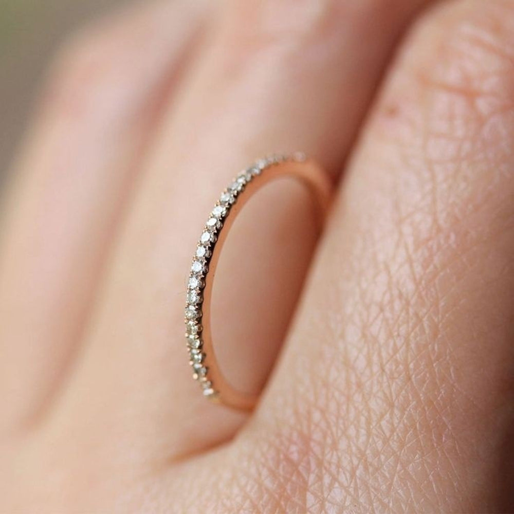 Couple Women Fashion Shiny Rhinestone Inlaid Alloy Finger Ring Jewelry Gift Image 2