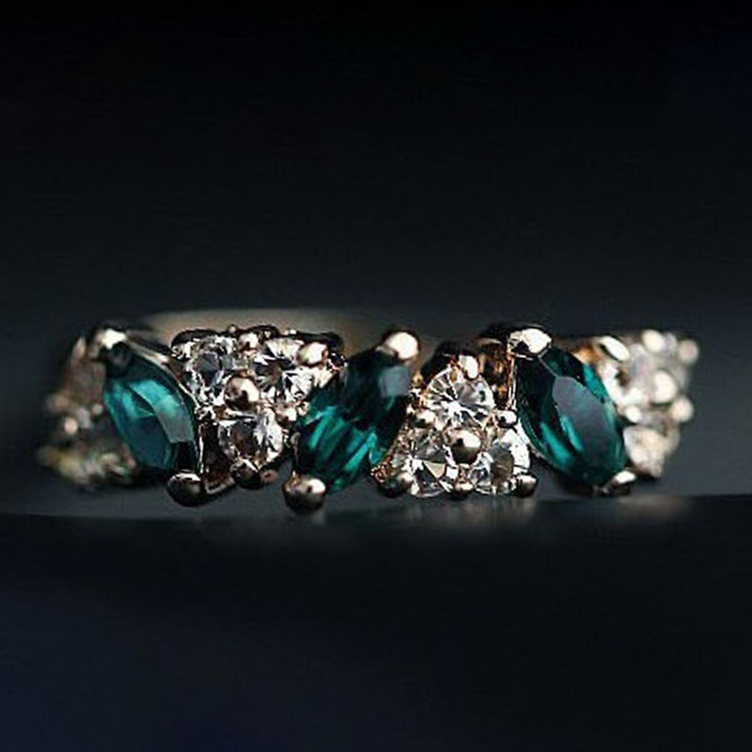 Rhinestone Smooth Women Ring Alloy Faux Green Gem Finger Ring Jewelry Accessory Image 6