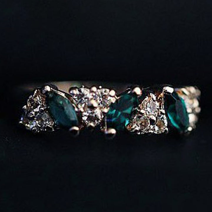 Rhinestone Smooth Women Ring Alloy Faux Green Gem Finger Ring Jewelry Accessory Image 7