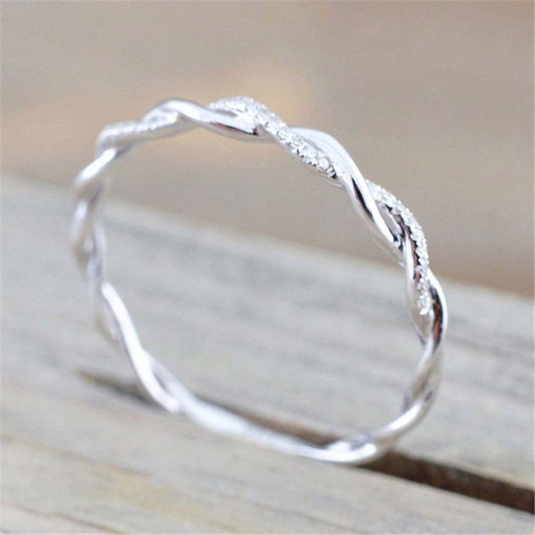 Women Ring Twisted Shape Rhinestones Jewelry Exquisite Bright Luster Ring for Wedding Image 4