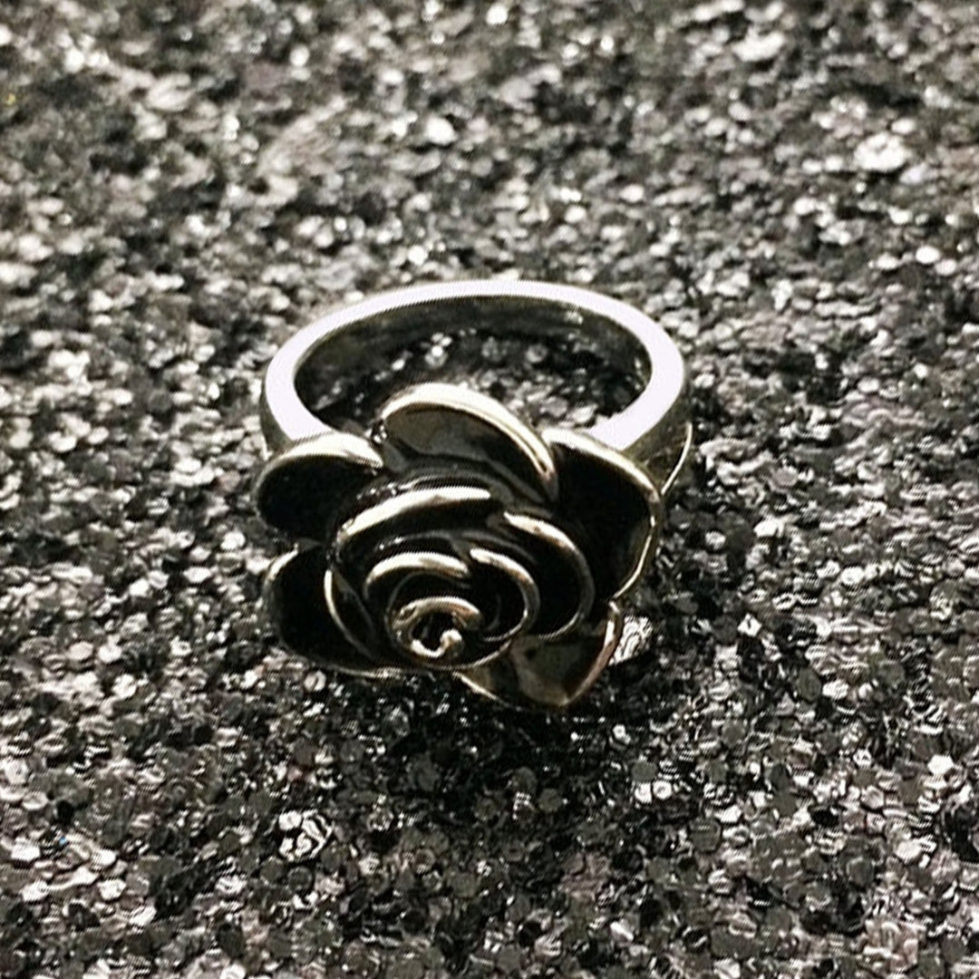 Wide Silver Color Engagement Ring Alloy Blooming Rose Women Cocktail Ring Jewelry Accessaries Image 3