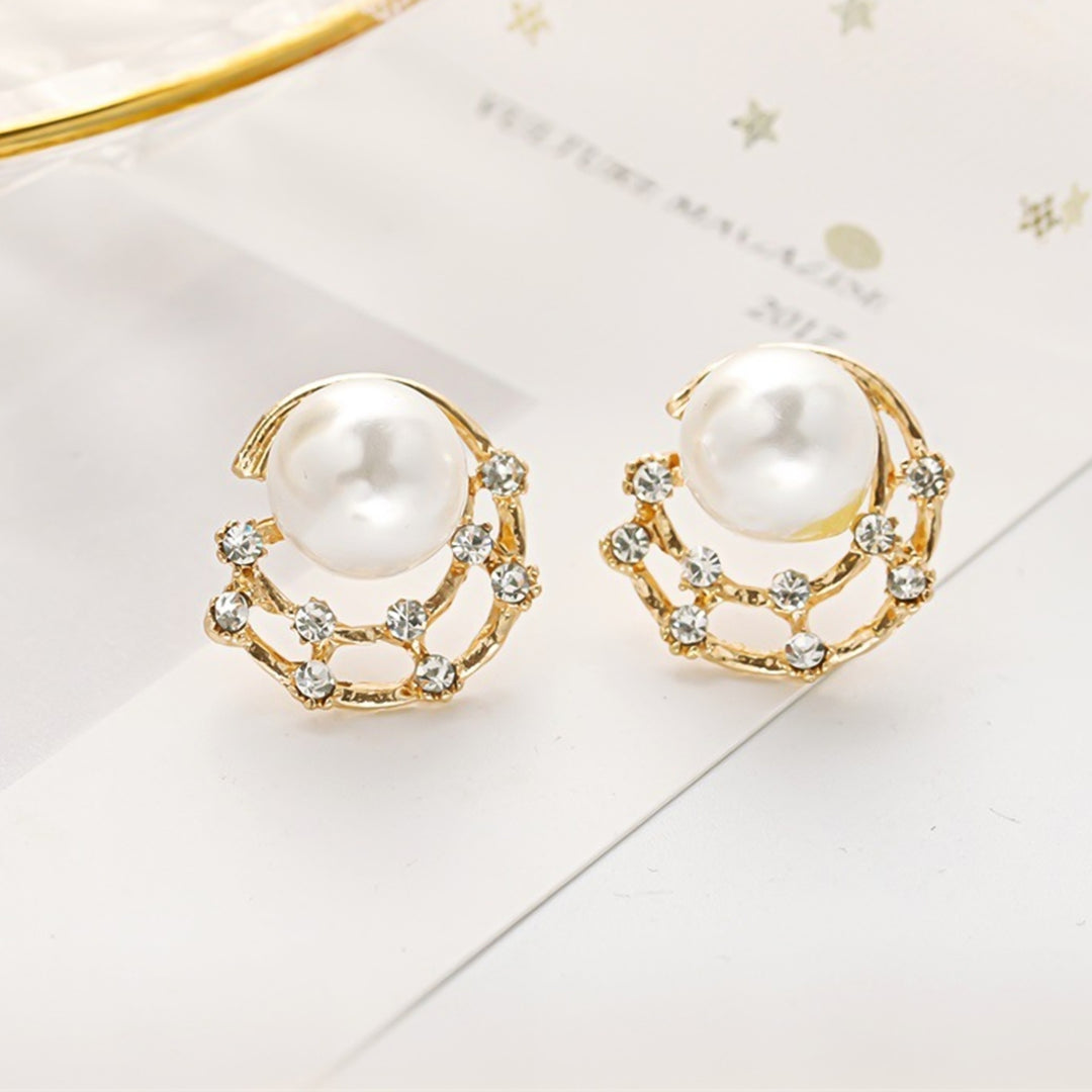 Fashion Women Rhinestone Faux Pearl Hollow Ear Stud Earrings Jewelry Image 1