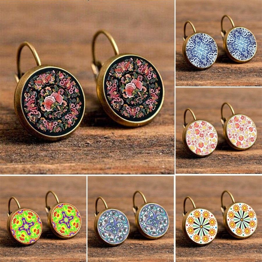 Retro Mandala Flower Round Bronze Ear Clips Girls Women Leaverback Earrings Image 1