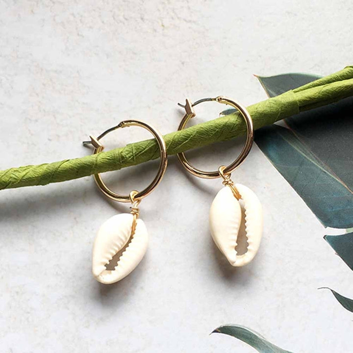 Fashion Sea Shell Huggie Earrings Women Statement Summer Beach Party Jewelry Image 3