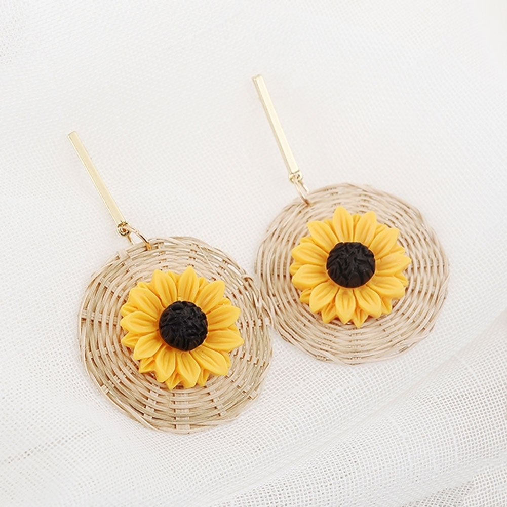 Boho Sunflower Rattan Woven Round Pendant Statement Women Stud Earrings Jewelry Image 4