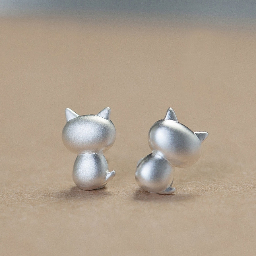 Women Cute Cat Shape Ear Stud Earrings Wedding Birthday Gift Jewelry Accessories Image 1