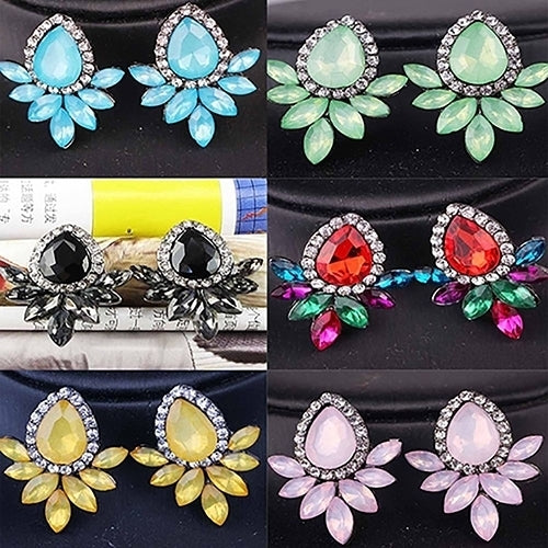 1 Pair Fashion Women Flower Shape Rhinestone Ear Stud Earrings Jewelry Gift Image 1