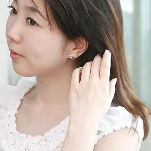 1 Pair Korean Women Cute Cat Fish Rhinestone Stud Earrings Fashion Jewelry Image 4