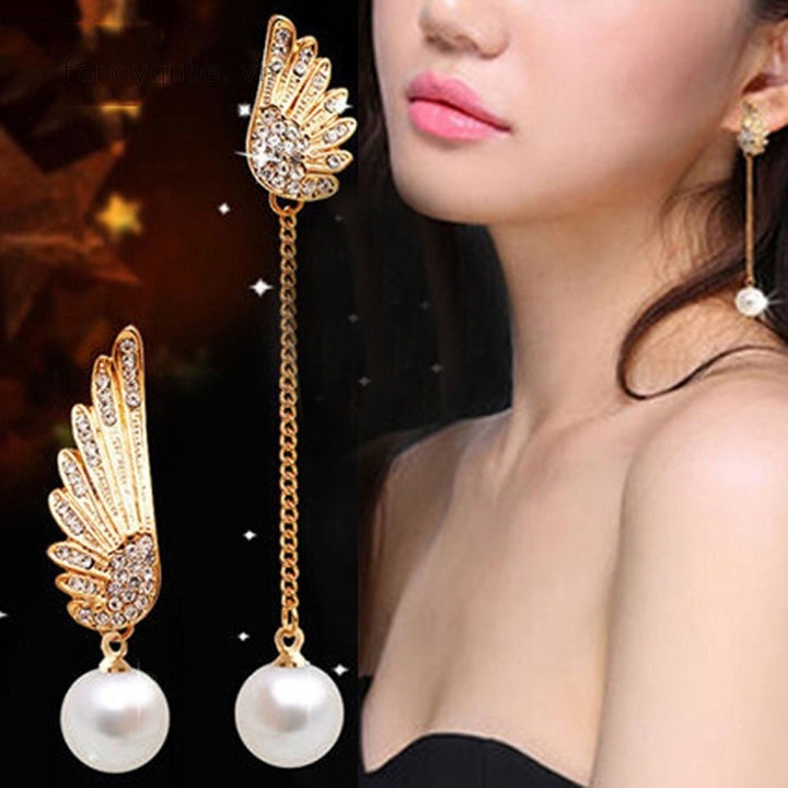 Asymmetric Rhinestone Inlaid Angel Wings Tassel Faux Pearl Women Stud Earrings Image 4