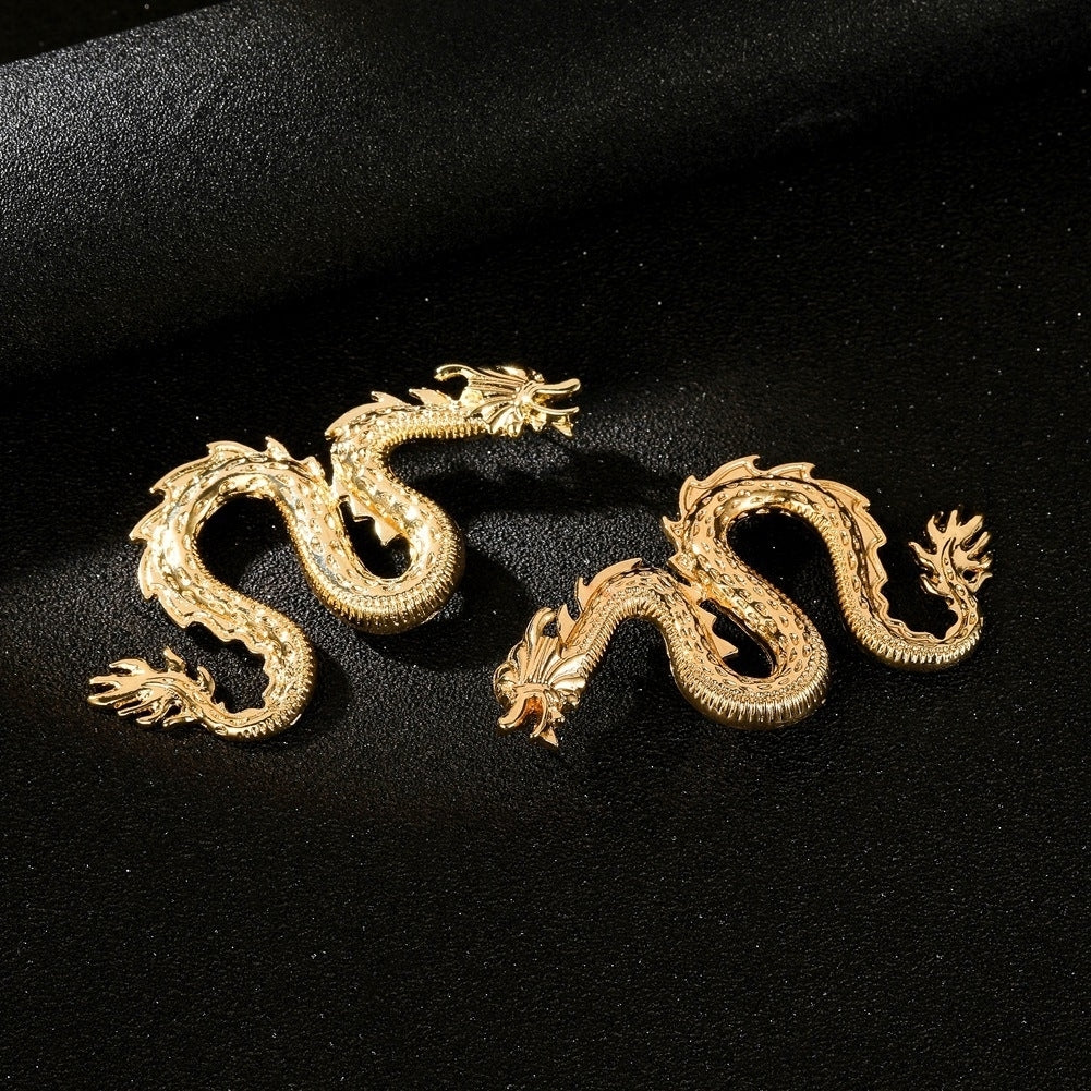 Stylish Women Curved Dragon Shape Alloy Ear Studs Earrings Party Jewelry Gift Image 3