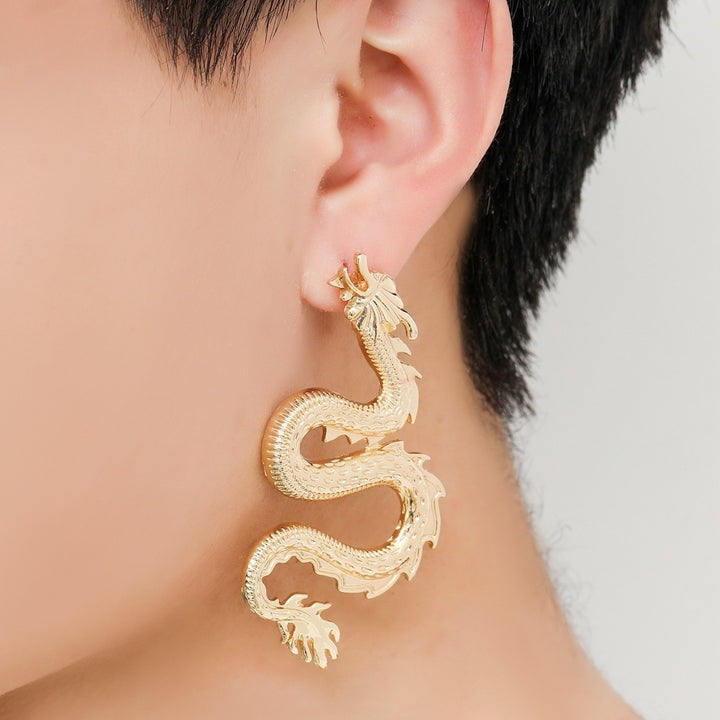 Stylish Women Curved Dragon Shape Alloy Ear Studs Earrings Party Jewelry Gift Image 4